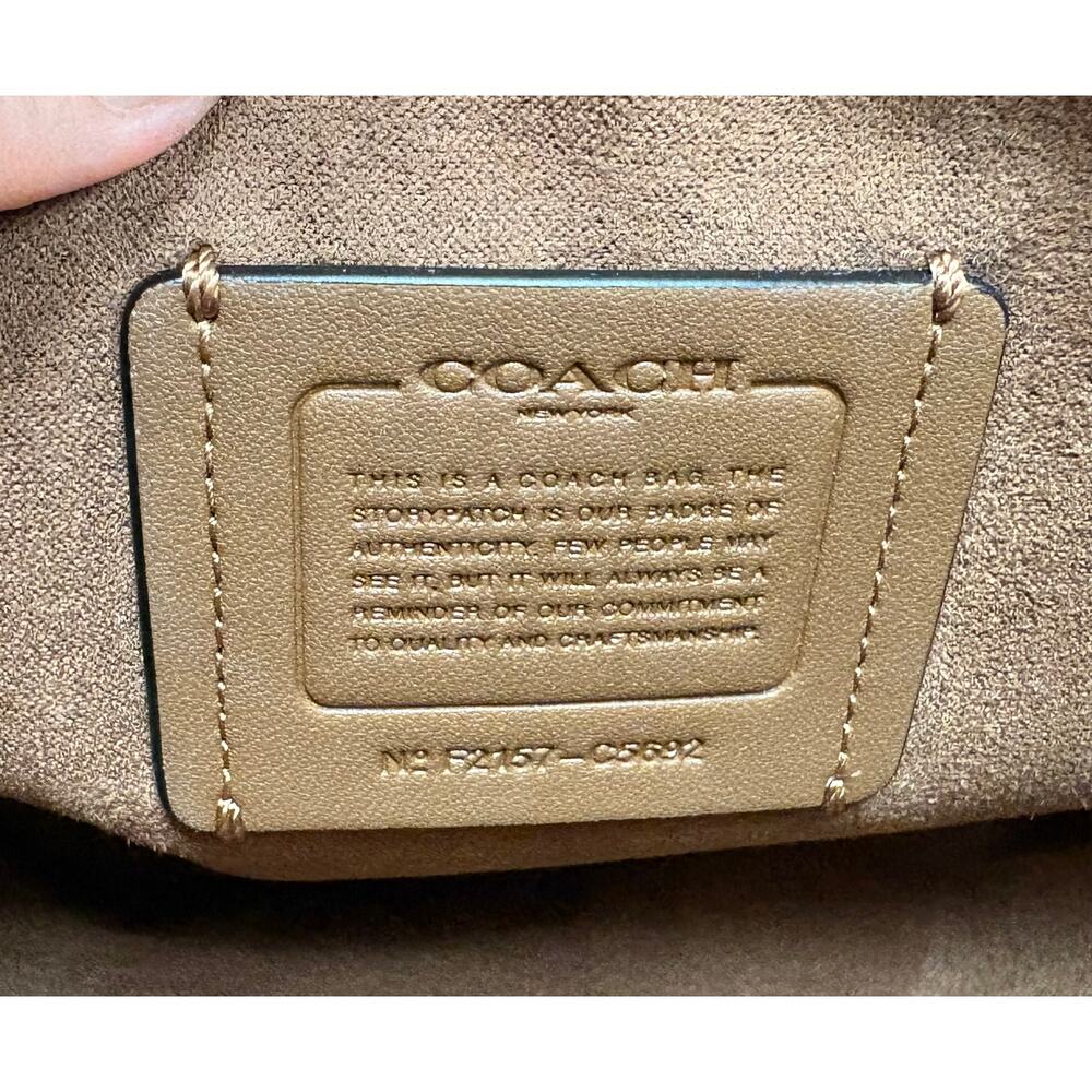 Coach Kleo Shoulder Bag 23 Signature Canvas in Brown and Orange - Picture 8 of 9